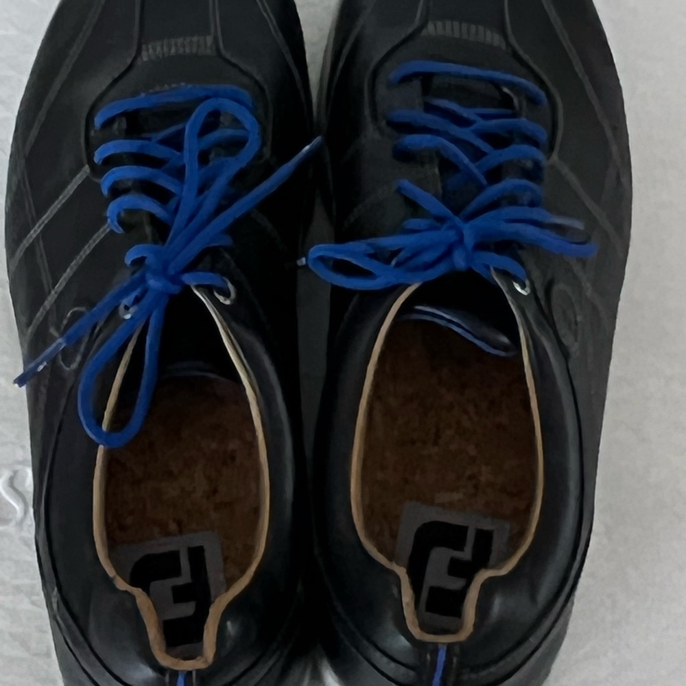 Mens size 11 FOOT JOY VERSALUXE all leather golf shoe. No longer made. - Picture 5 of 10